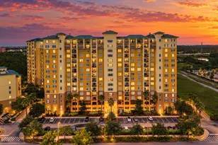8101 Resort Village Dr, Orlando, FL 32821 - Photo 1