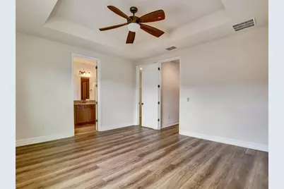 9986 Eagle Creek Center Boulevard, Orlando, FL 32832 - Photo 15