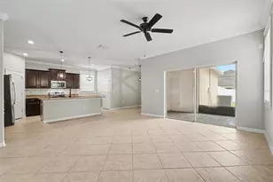 12026 Streambed Dr, Riverview, FL 33579 - Photo 9