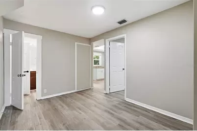 1412 E Annie Street, Tampa, FL 33612 - Photo 19