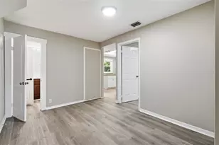 1412 E Annie St, Tampa, FL 33612 - Photo 19