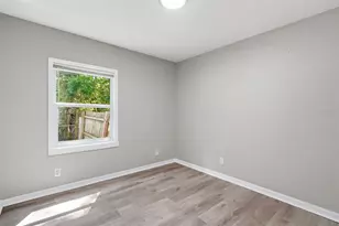 1412 E Annie St, Tampa, FL 33612 - Photo 21