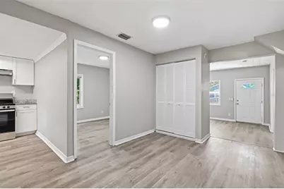 1412 E Annie Street, Tampa, FL 33612 - Photo 11