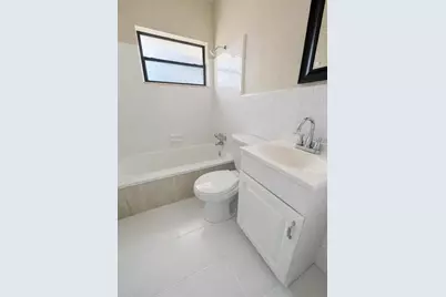 5426 8th Avenue N, Saint Petersburg, FL 33710 - Photo 9