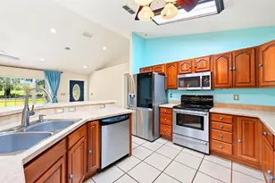 15771 SE 170th Ave, Weirsdale, FL 32195 - Photo 11