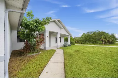 2019 Wanda Avenue N, Lehigh Acres, FL 33971 - Photo 31