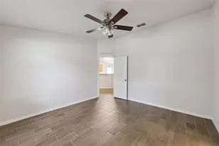 1906 Corner Glen Dr, Orlando, FL 32820 - Photo 11