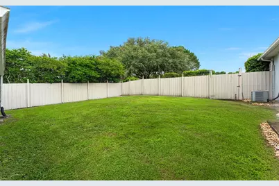 1900 Griff Wood Ct Court, Saint Cloud, FL 34772 - Photo 35
