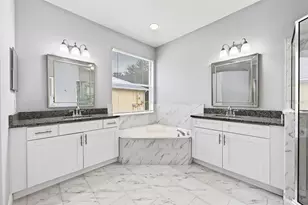 4946 Lazy Oaks Way, Saint Cloud, FL 34771 - Photo 15