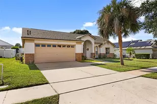 3015 Samosa Hill Cir, Clermont, FL 34714 - Photo 3