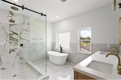 3605 W Bay Avenue, Tampa, FL 33611 - Photo 23