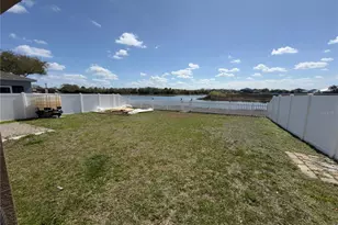 8103 Tar Hollow Dr, Gibsonton, FL 33534 - Photo 13