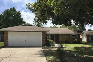 2105 David Ct, Mount Dora, FL 32757 - Photo 1