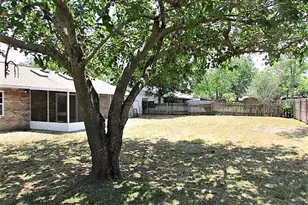 2105 David Ct, Mount Dora, FL 32757 - Photo 15