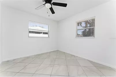 4401 Shore Acres Boulevard NE, Saint Petersburg, FL 33703 - Photo 23