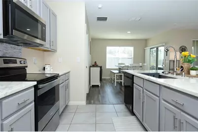 2657 Grand Central Ave, Tavares, FL 32778 - Photo 9