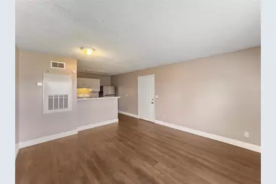 2130 Cascades Boulevard #204, Kissimmee, FL 34741 - Photo 5