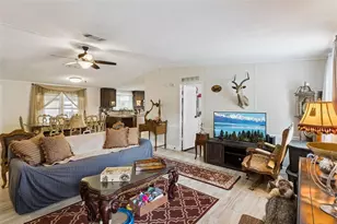 6141 Zephyr Ridge Dr, Zephyrhills, FL 33542 - Photo 9