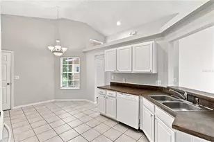 2117 Fish Eagle St, Clermont, FL 34714 - Photo 11
