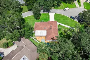 402 Valencia Cir, Oviedo, FL 32765 - Photo 55