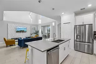 949 Leader St, Davenport, FL 33896 - Photo 7