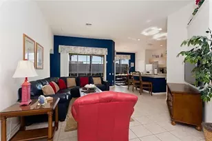 8010 King Palm Cir, Kissimmee, FL 34747 - Photo 5