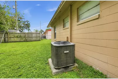 14632 State Street, Dade City, FL 33523 - Photo 11