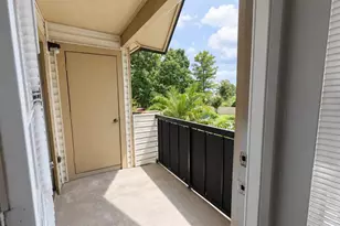 1956 Lake Atriums Cir, Orlando, FL 32839 - Photo 7