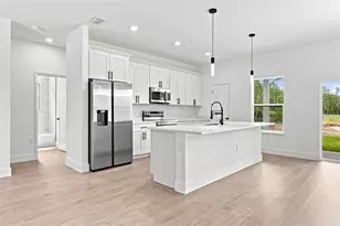 286 W Bolero Pl, Citrus Springs, FL 34434 - Photo 9