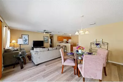 8221 SE 169th Palownia Loop, The Villages, FL 32162 - Photo 3