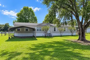 1710 Belmont Ave, Mulberry, FL 33860 - Photo 1