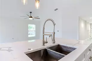 1471 Agatha Dr, Deltona, FL 32725 - Photo 9