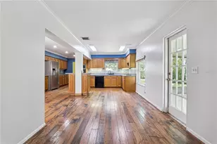 2901 Glyn St, Orlando, FL 32807 - Photo 9