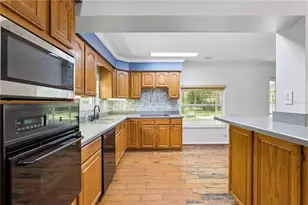 2901 Glyn St, Orlando, FL 32807 - Photo 11