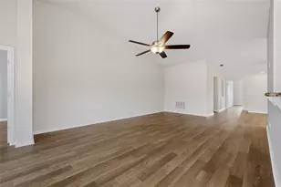 1214 Bella Rose Ct, Davenport, FL 33896 - Photo 9