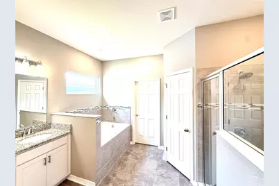 35006 Long Island Court, Zephyrhills, FL 33541 - Photo 9