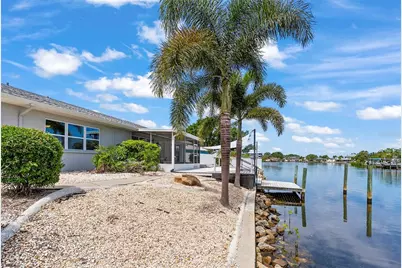 805 Leisey Circle, Ruskin, FL 33570 - Photo 31