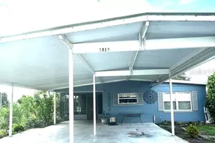 1513 Pleasant St, Tavares, FL 32778 - Photo 1