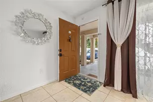 484 Banyon Tree Cir, Maitland, FL 32751 - Photo 5