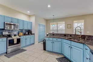 8519 La Isla Dr, Kissimmee, FL 34747 - Photo 13
