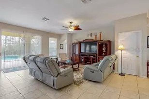 8519 La Isla Dr, Kissimmee, FL 34747 - Photo 9