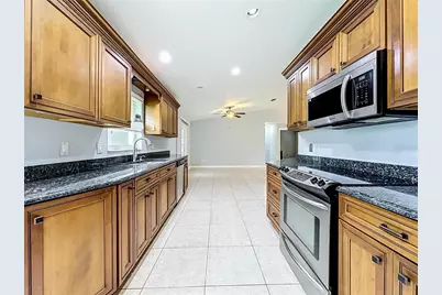 139 Beechwood Lane, Palm Coast, FL 32137 - Photo 9
