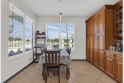 815 Bella Vida Boulevard, Orlando, FL 32828 - Photo 9