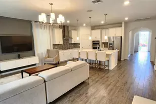 2140 Standing Rock Cir, Oakland, FL 34787 - Photo 5