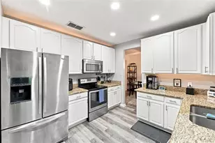 3232 Heron's Point Cir, Kissimmee, FL 34741 - Photo 9
