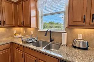 10870 Sunset Ridge Ln, Orlando, FL 32832 - Photo 9