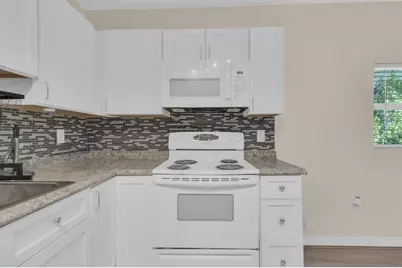 613 E 2nd Street #203, Sanford, FL 32771 - Photo 5