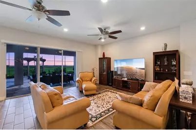 1641 Gateway Lane, Kissimmee, FL 34746 - Photo 5
