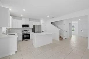 604 Del Aire Ct, Kissimmee, FL 34758 - Photo 5