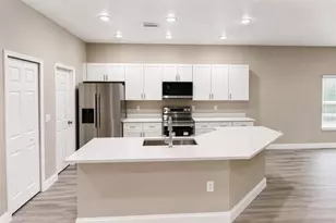 1214 Crescent St, Sanford, FL 32771 - Photo 9